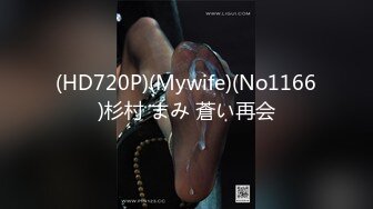  可爱黑丝女上位无套啪啪，椅子上后入操逼暴力到底，内射特写逼逼