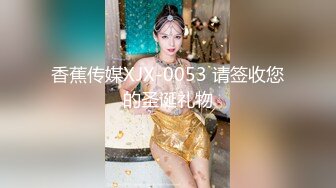   莲花般的女友，耳目一新的养眼啪啪，骑乘、前阵攻入、后入，声音美妙极，特别是精液一射