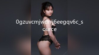 C罩杯美乳小姐姐！浴室极限诱惑，湿身揉捏奶子，道具大屌站立抽插，地上骚逼骑乘