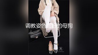  KTV夜場服務員帥氣小哥又釣上一個社會精神小妹,年齡不大,紋身不少,年輕真好