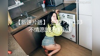 哺乳期少妇 这两款大奶子你更喜欢哪一款 一个浑圆饱满粉嫩 一个吊钟奶大乳晕 太浪费了