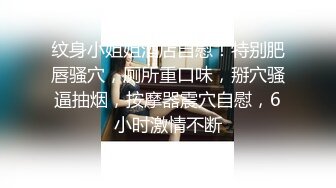  漂亮熟女人妻 在家被无套狂怼 大姐表情舒坦 蛋蛋敲逼逼 哥们操逼真猛