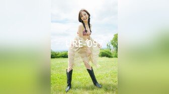 国产AV 蜜桃影像传媒 PMC104 女老师欠钱不还怒操体罚 艾玛