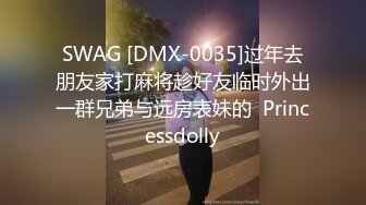 身材不错逼毛很性感的外围女和炮友宾馆开房啪啪喷射到她的胸上